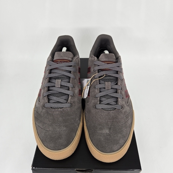 New adidas Busenitz Vulc II Charcoal Shadow Red Gum Men's Shoes Size 11.5 - Picture 2 of 8